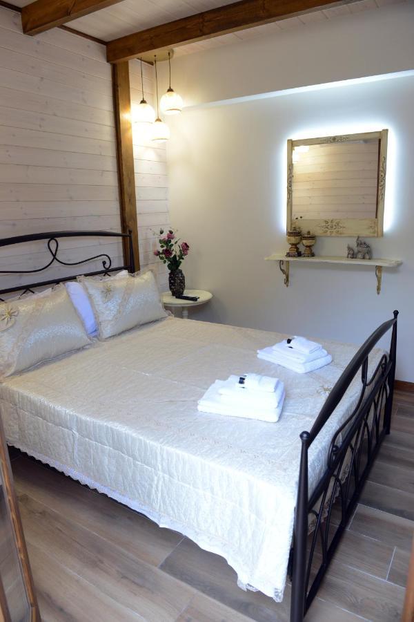 Chalet edelweiss preveza Buitenkant foto